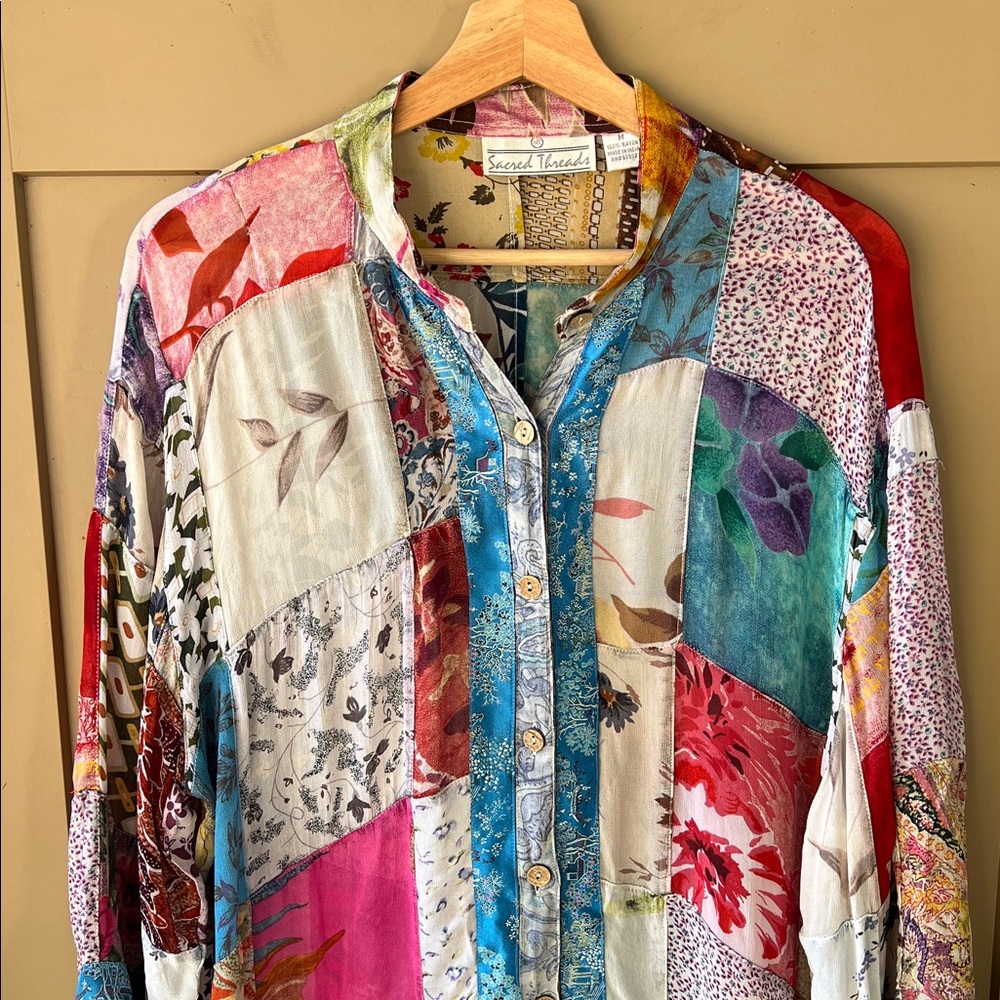 Vintage Sacred Threads M Patchwork Mixed Media Bo… - image 3